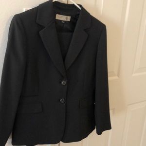 Tahari pinstripe pantsuit